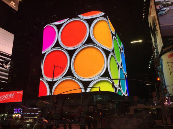 On the advantages and characteristics of outdoor full-color led display screen